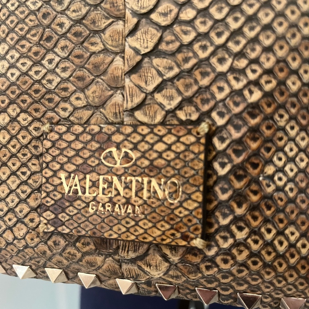 Valentino Garavani Rockstud Reptile Bag – New with Tags - Picture 13 of 17